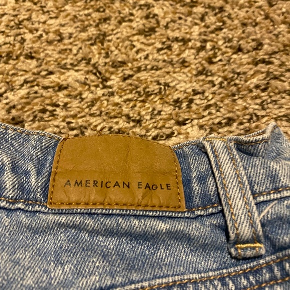 AE Outfitters shorts in perfect condition - Picture 3 of 4